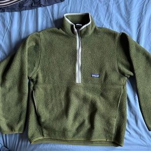 Patagonia fleece sweatshirt